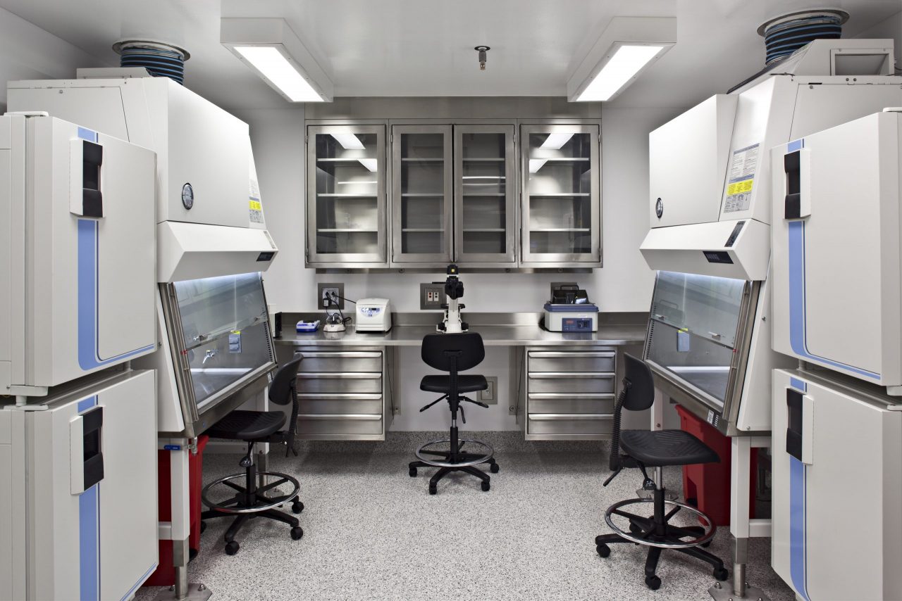 53752-machinery-in-laboratory-2021-04-04-19-45-28-utc-scaled-1280x854.jpg
