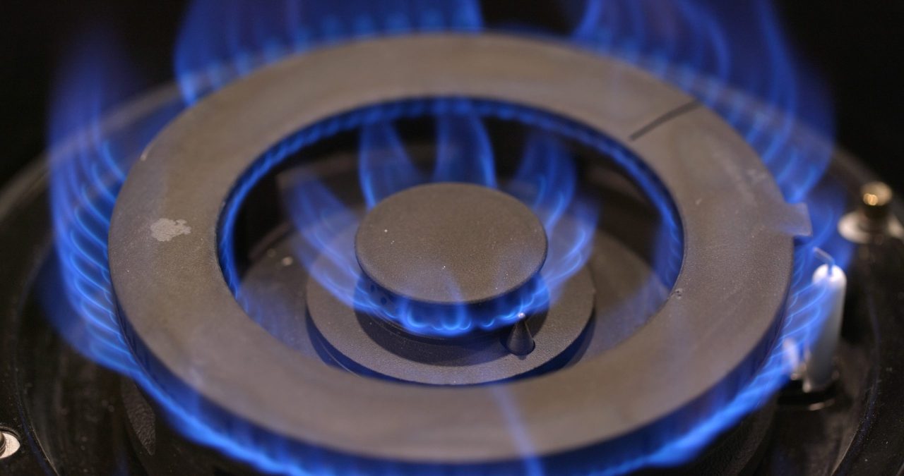 gas-stove-burner-Y6BMBQN-scaled-1280x675.jpg