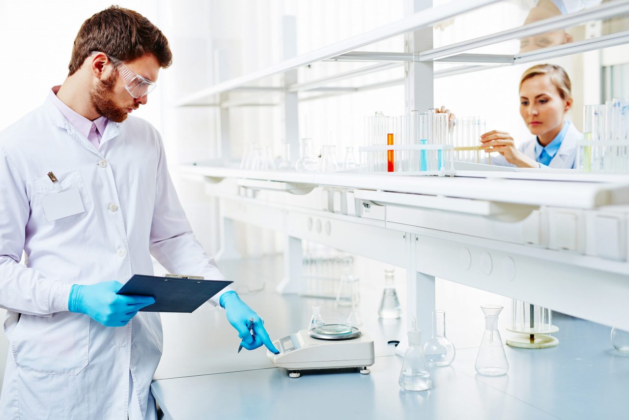 scientists-at-laboratory-HELQ6ED-scaled-1280x854.jpg