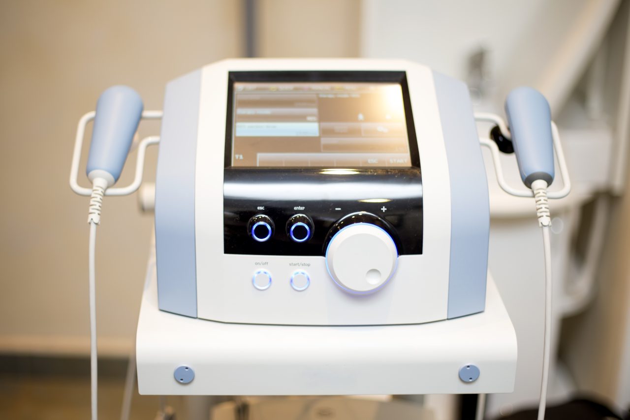 ultrasound-device-medical-and-diagnostic-tool-2022-04-19-02-00-11-utc-1280x853.jpg